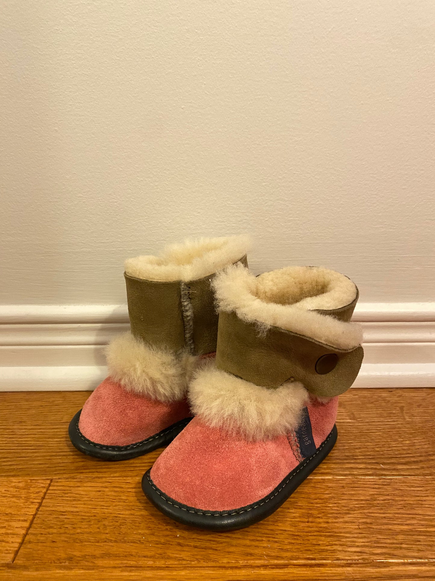 Garneau & Co. Reversed Sheepskin Playmate Slippers - T4