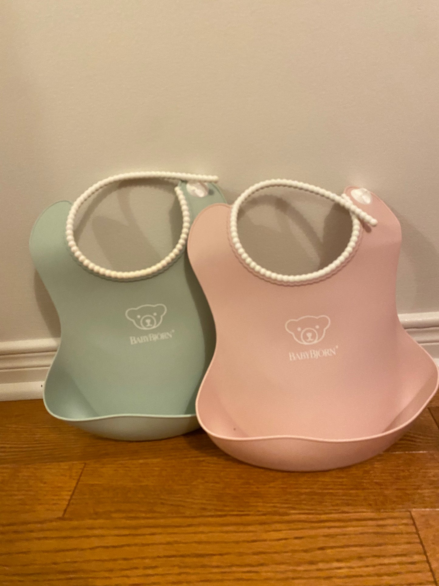 Baby Bjorn Bibs - set of 2