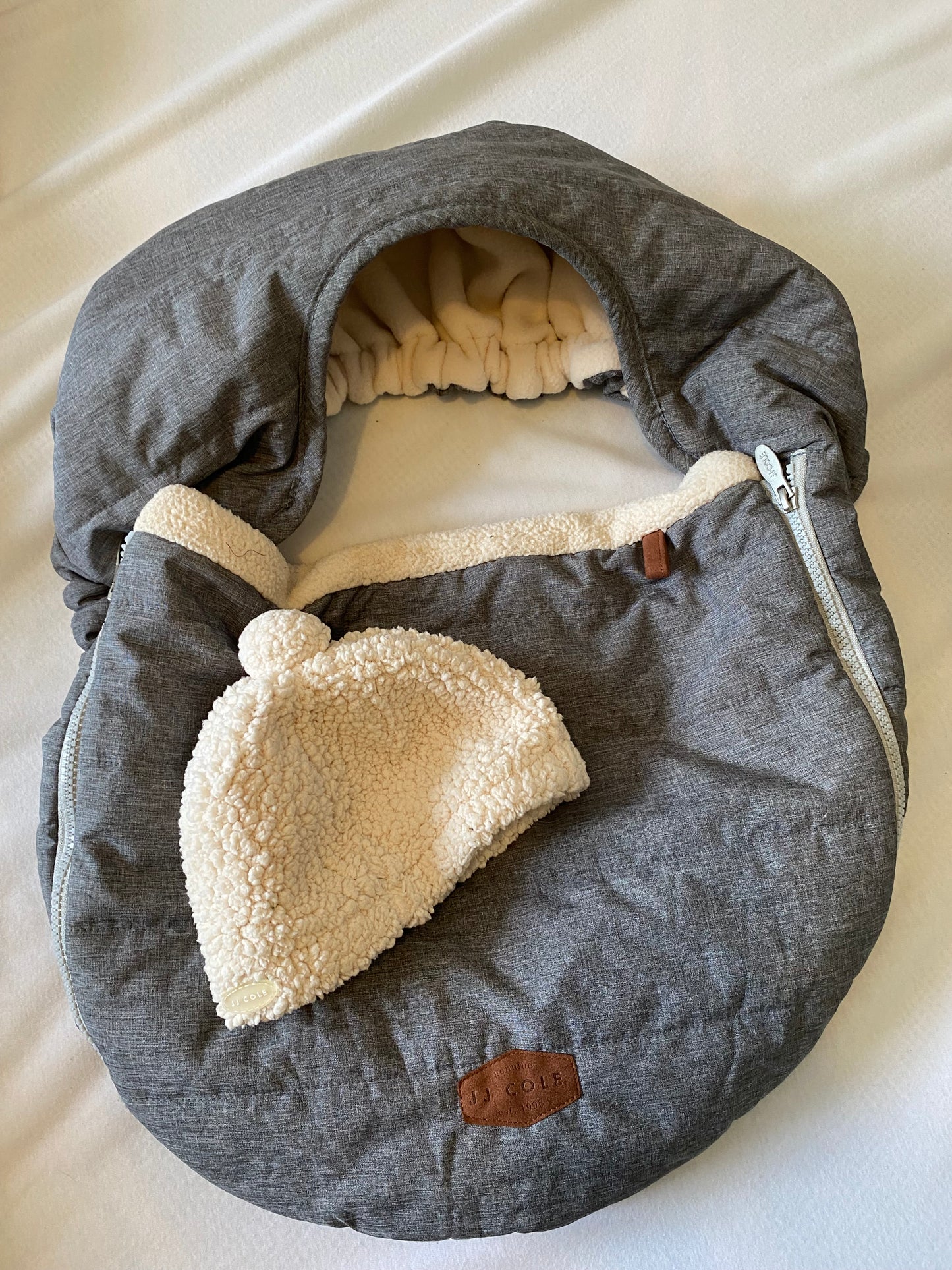 JJ Cole Car seat Cozy Cover with Hat - Infant