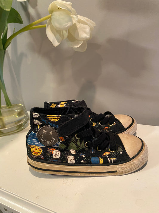 Converse Chuck Taylor Camping Marshmallows - Size 9